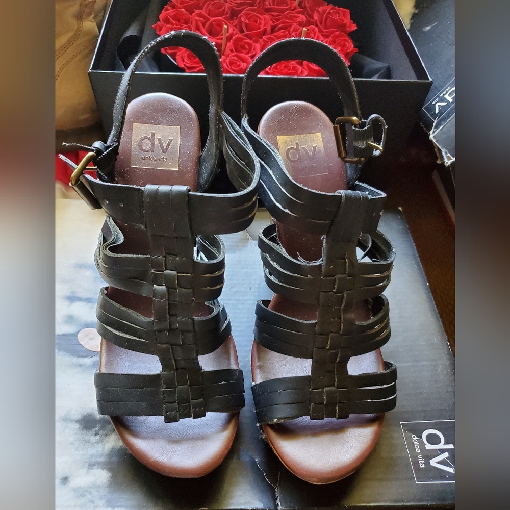 DV Dolce Vita Women's Wedge Sandals